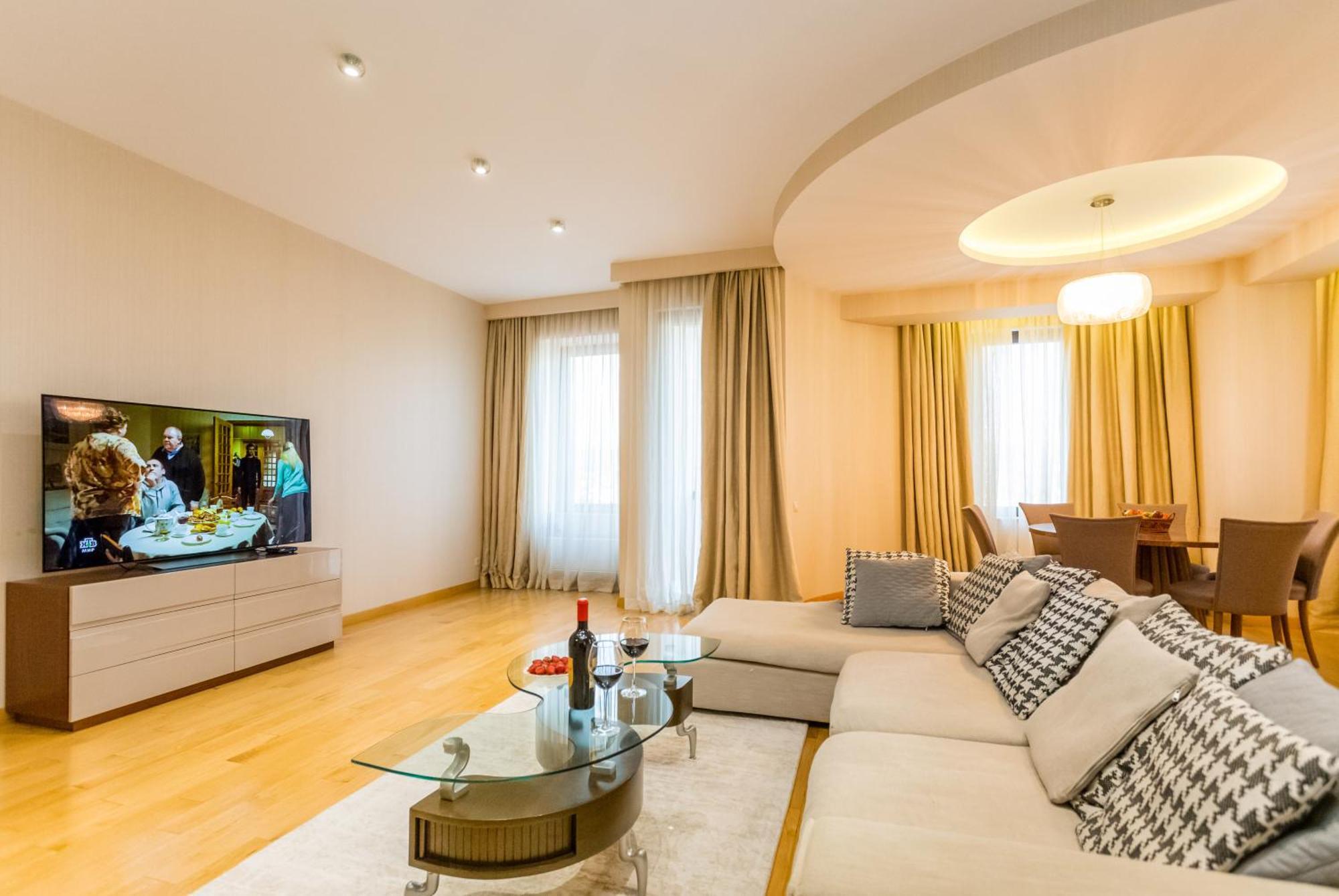 New Age Living Apartment Tbilisi Luaran gambar